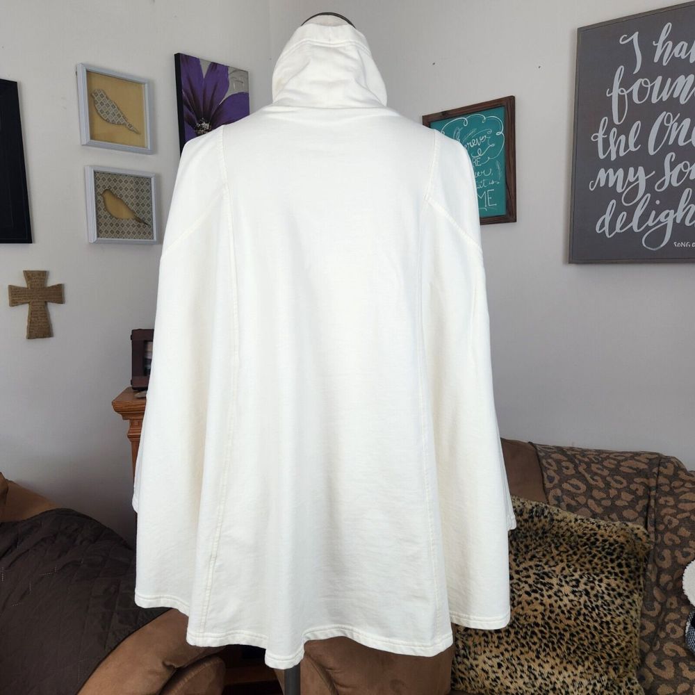 zuda Women's Top Funnel Neck Knit Poncho Ivory XS / S - Picture 2 of 5